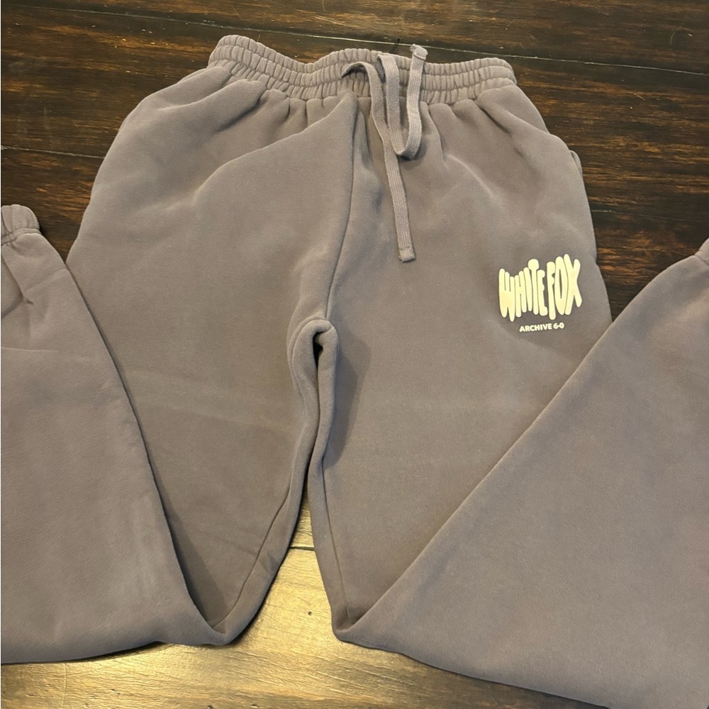 White Fox Boutique archive 6.0 Gray Joggers -xs